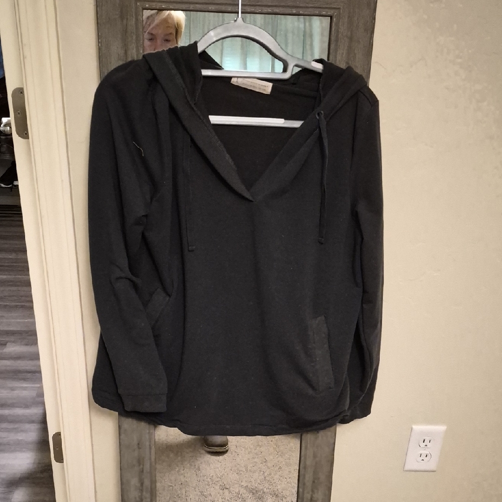 Stylish Black Women's Hoodie